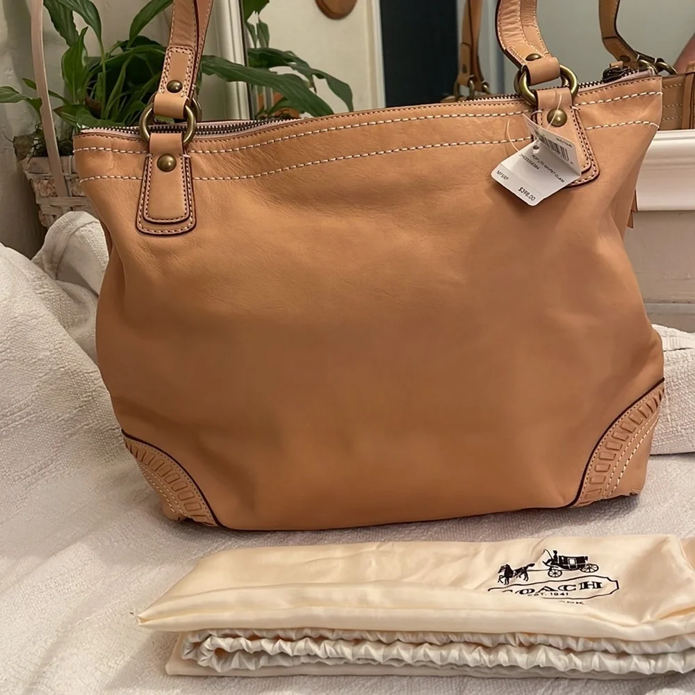 COACH - tan whipstitch satchel- F19018- NWT - Picture 3 of 17